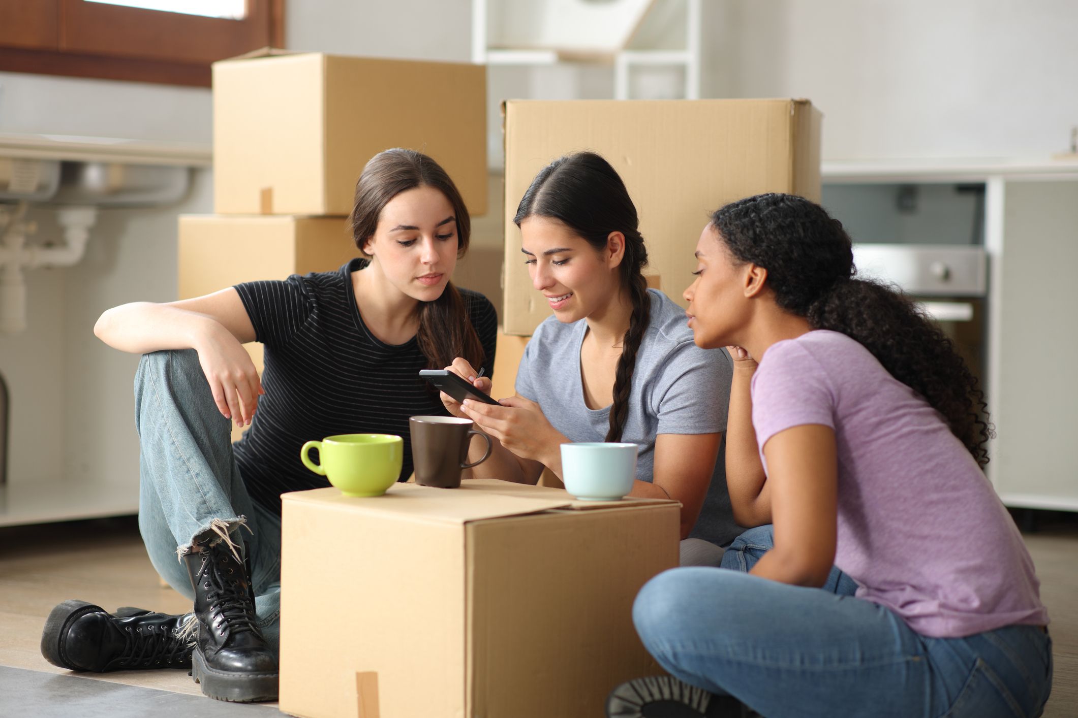 How to Find a Roommate in NYC Without Losing Your Mind